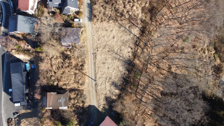 【土地】高台から山々を望む、陽光あふれる静寂の地