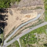 【土地】カラマツ通りの高台、南アルプスを望む日当たり抜群の広大な土地