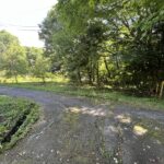 【土地】白樺のある整形地。閑静な白井沢で、ゆとりある別荘ライフを。