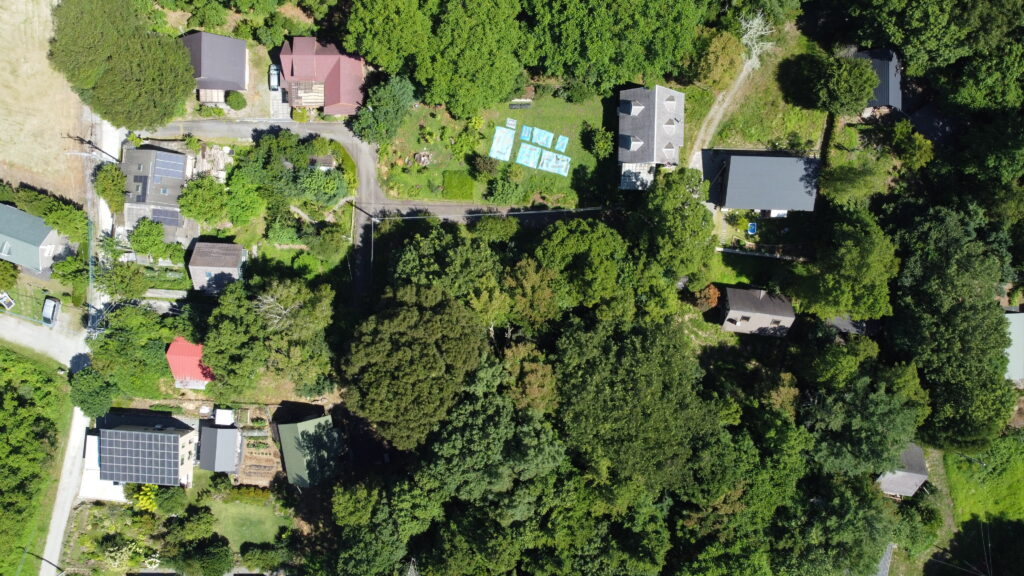 【土地】白樺のある整形地。閑静な白井沢で、ゆとりある別荘ライフを。
