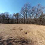 【土地】陽光に包まれる広大な敷地。 趣味も暮らしも、思いのままに。