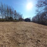 【土地】陽光に包まれる広大な敷地。 趣味も暮らしも、思いのままに。