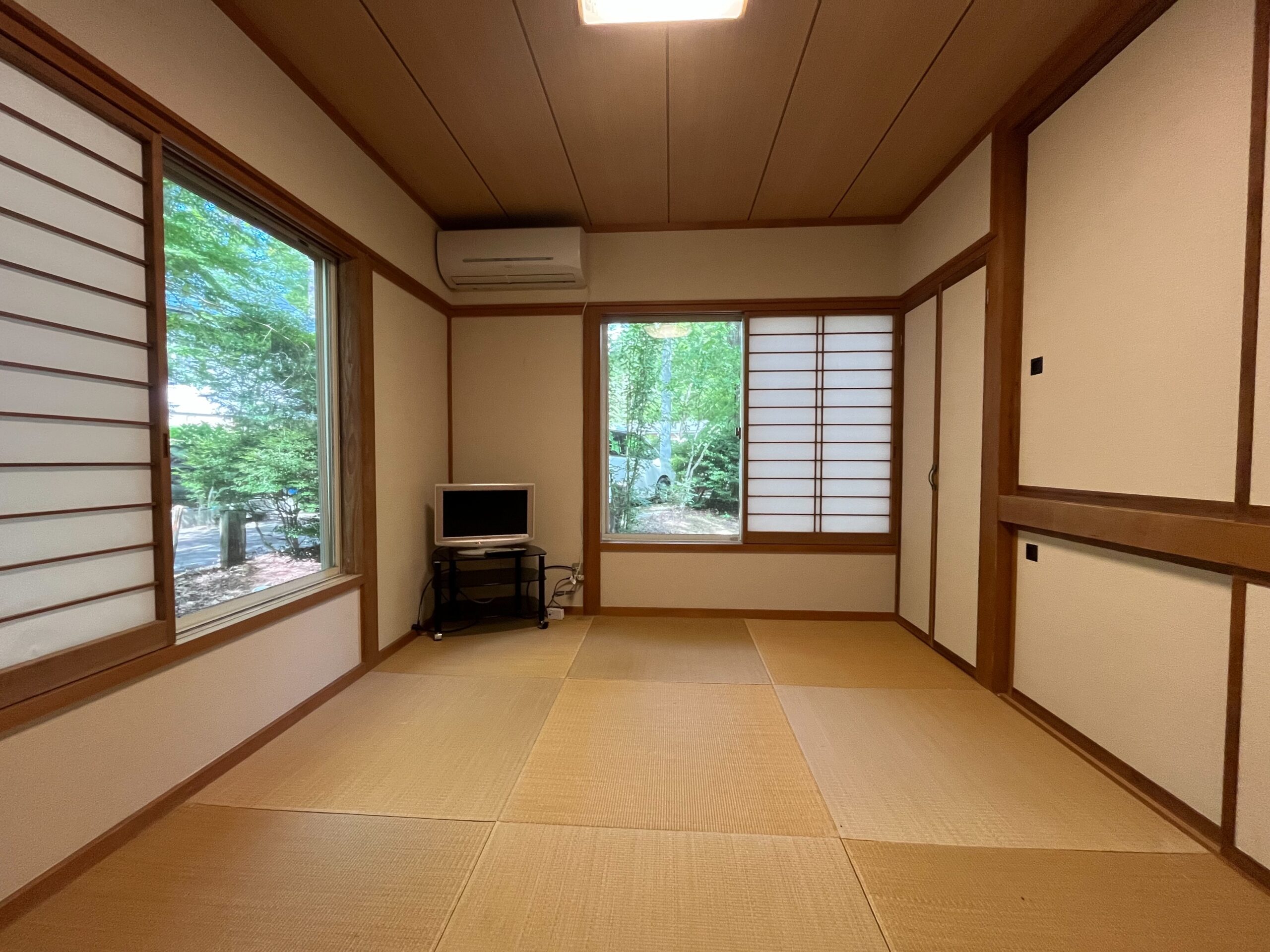 【中古物件】吹き抜けが生み出す開放感。 一部リフォーム済み、アトリエのある住まい。