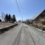【土地】南アルプスを望む、ゆとりの農地付き分譲地。 小川のせせらぎに癒される、大泉町谷戸の暮らし。