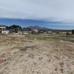 【土地】八ヶ岳を背に、高台の中腹へ。 駅徒歩圏で叶える、眺望とゆとりの暮らし。