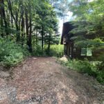 【中古物件】木々に包まれた静かな住環境。 木のぬくもりを感じる、3LDK＋地下室付きの住まい。