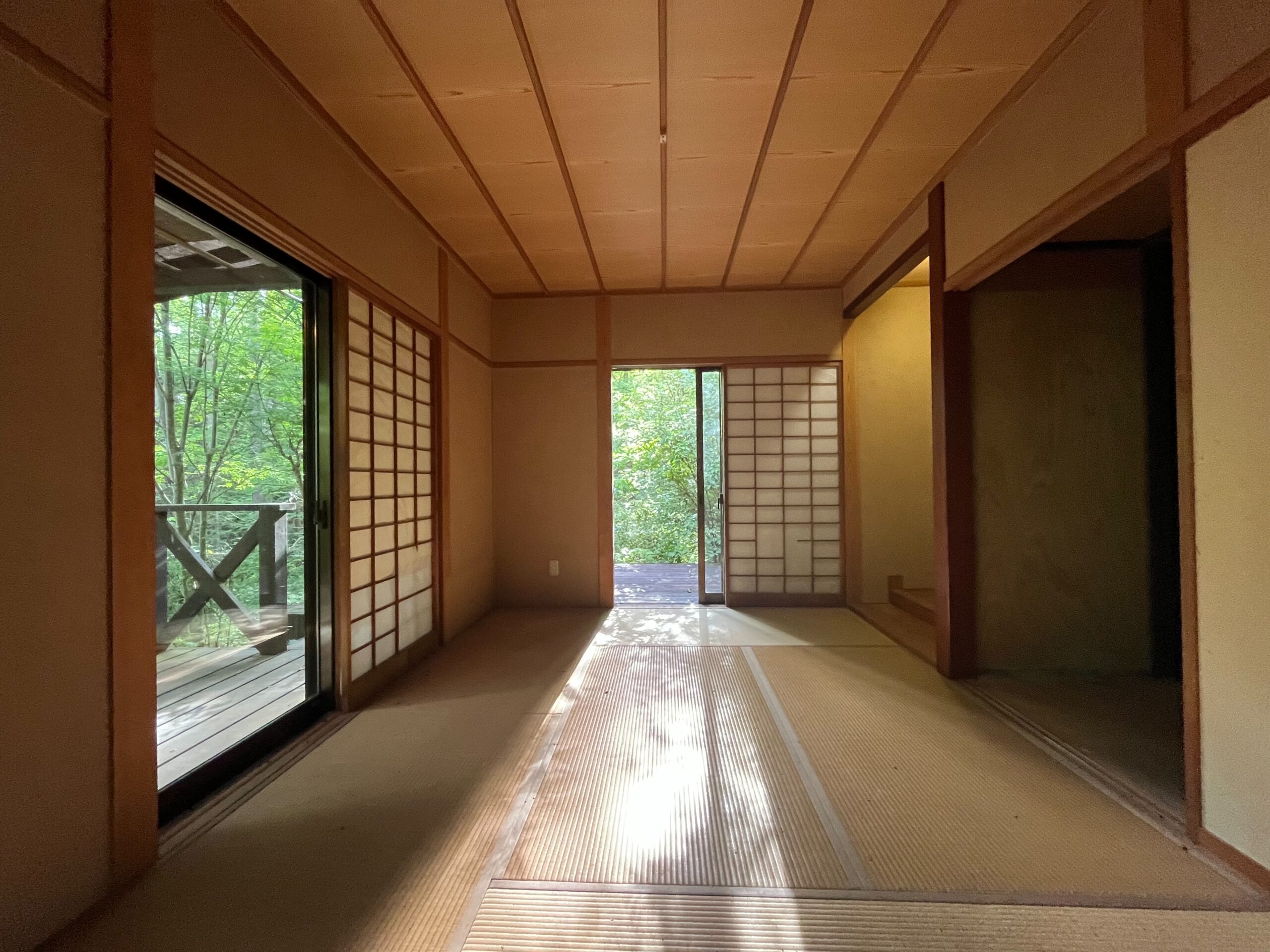【中古物件】山の中にひっそりと佇む、囲炉裏のある一軒家。