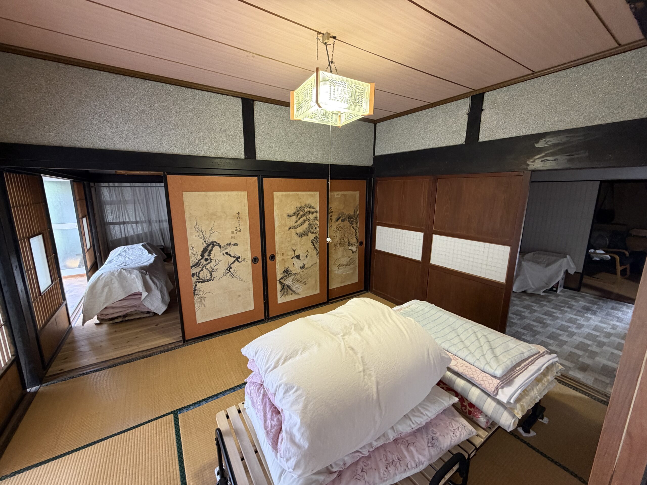 【中古物件】高台から田園と南アルプスを望む。 里山の風景に溶け込む、趣ある古民家。