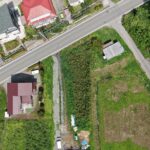【土地】八ヶ岳を背に、南アルプスを望む。 陽当たりと開放感に恵まれた、白井沢の平坦地。