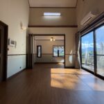 【中古物件】高台から望む、田園風景と雄大な山々。 開放感と暮らしやすさを兼ね備えた、プライベート性の高い一邸。