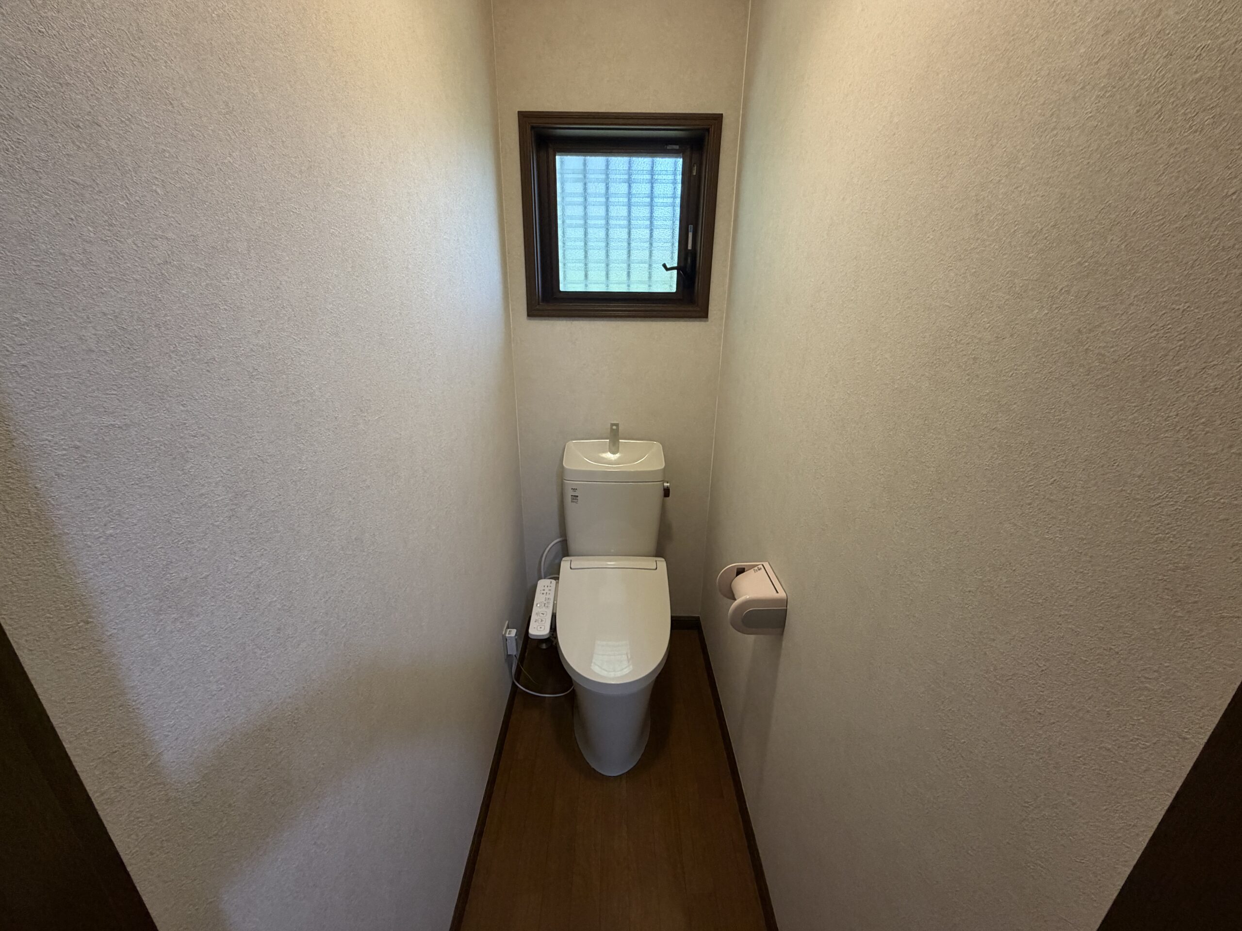 【中古物件】高台から望む、田園風景と雄大な山々。 開放感と暮らしやすさを兼ね備えた、プライベート性の高い一邸。