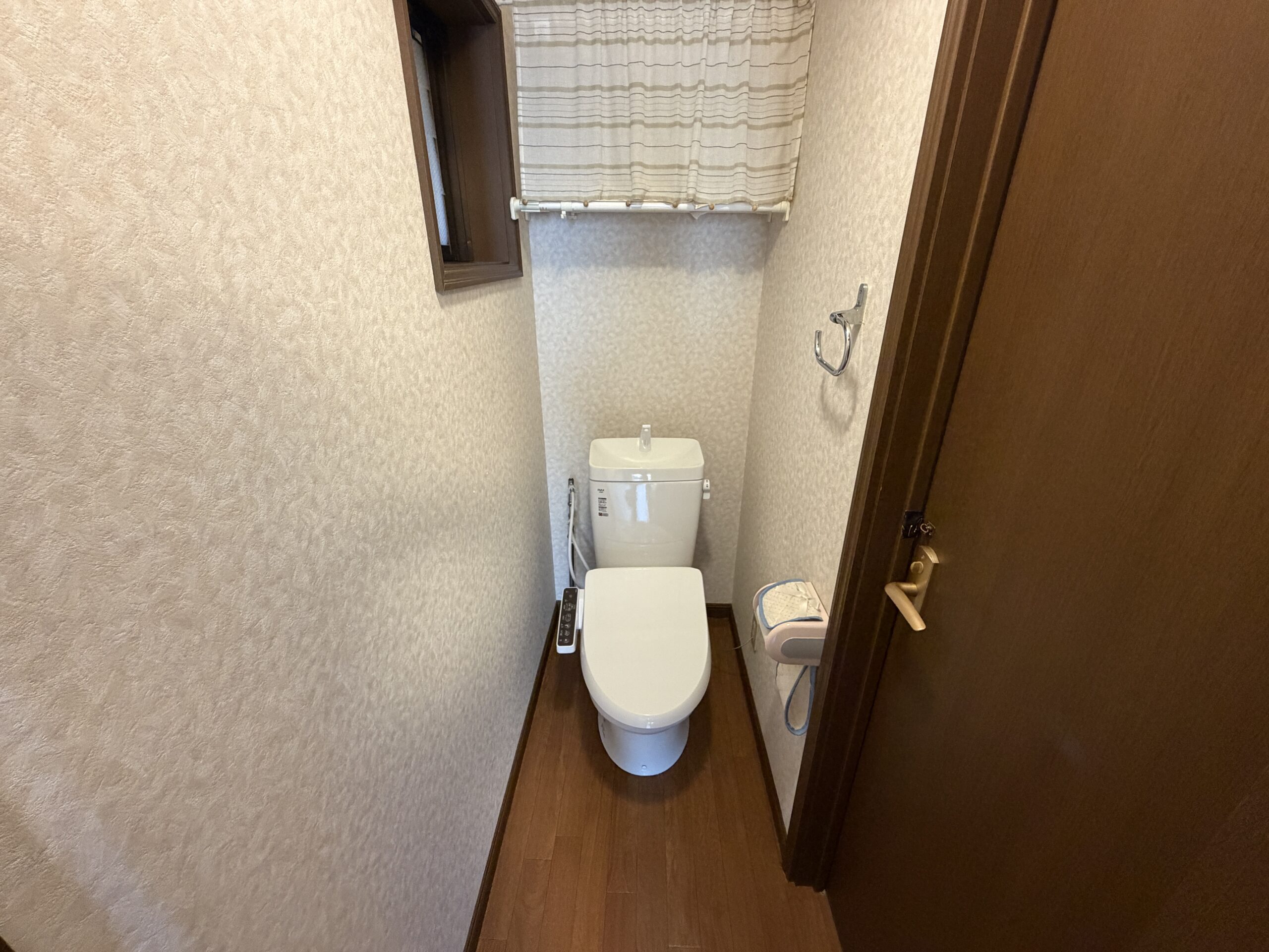 【中古物件】高台から望む、田園風景と雄大な山々。 開放感と暮らしやすさを兼ね備えた、プライベート性の高い一邸。
