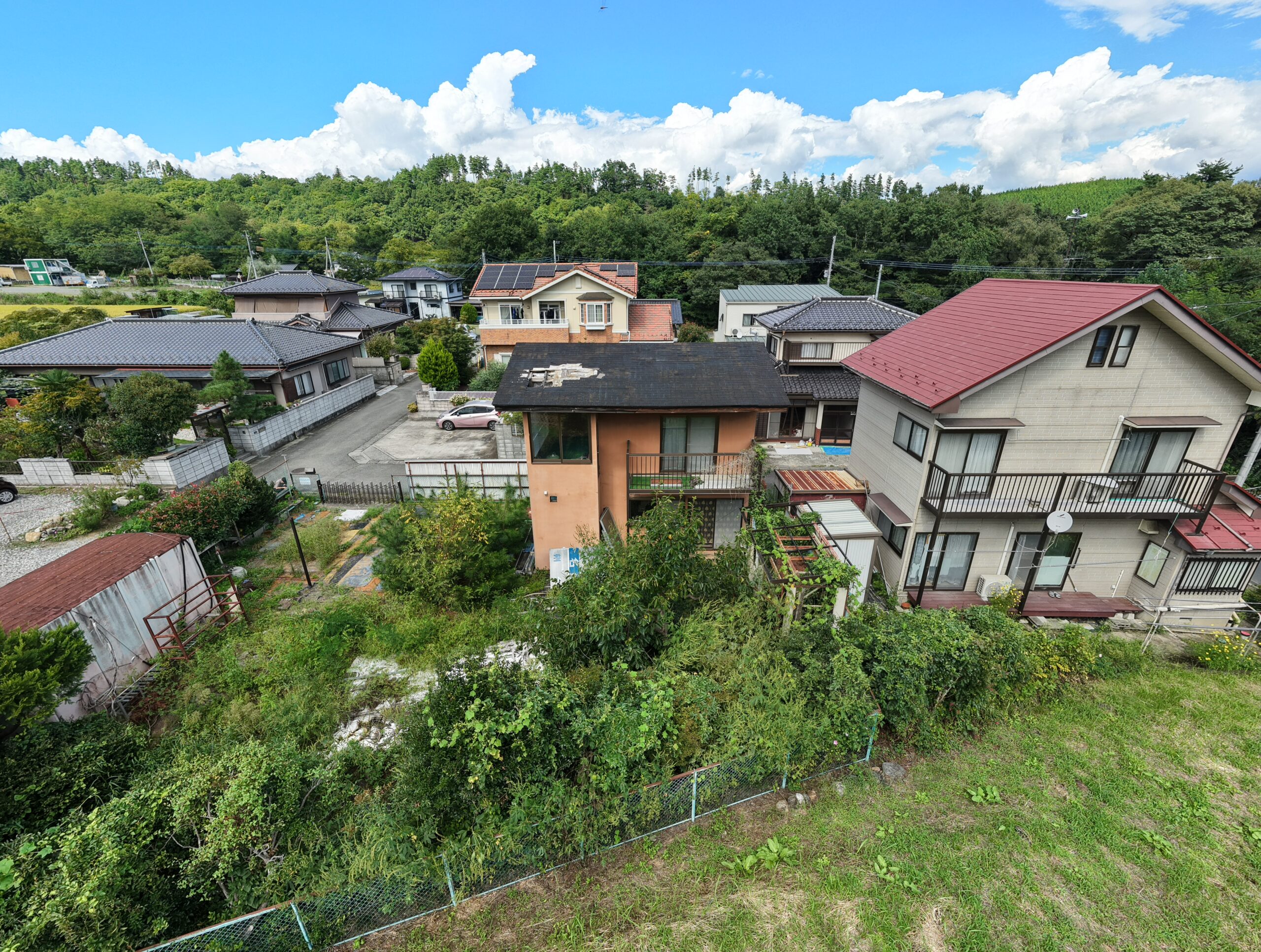 【中古戸建】園風景の先に、南アルプスを望む。 自分好みに再生を楽しむ、武川町山高の小さな一邸。